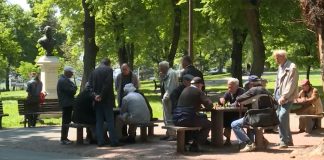 Prosečna starost stanovništva u Srbiji 43,9 godina