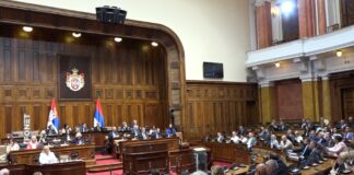 Poslanici nastavili raspravu u Skupštini