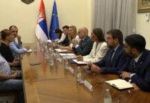 Vučević – Vlada posvećena rešavanju stambenog pitanja prognanih