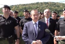 Dačić prisustvovao dodeli novih džipova za Žandarmeriju