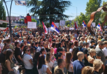 Srbi sa Kosova održali su danas protest