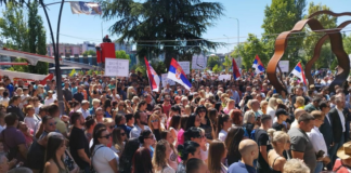 Srbi sa Kosova održali su danas protest