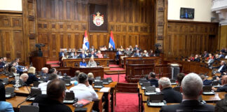 Skupština sinoć usvojila Deklaraciju o zaštiti prava i budućnosti srpskog naroda i više zakona