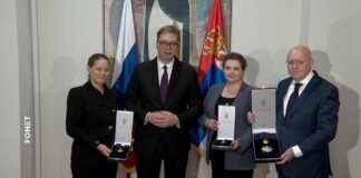 Vučić uručio orden stalnom predstavniku Rusije u Ujedinjenim nacijama Vasiliju Nebenzji