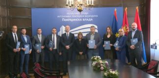 Dodeljeni podsticaji za unapređenje elektronskih komunikacija u osam vojvođanskih opština