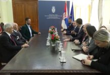 Ministar Đurić sa oslobodiocem Beograda Miloradom Rakićem