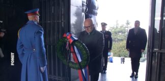 Vučević položio venac na Spomenik neznanom junaku na Avali