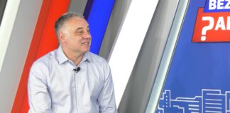 Alek Kavčić – Vlast planira da izvede još jednu pljačku građana kroz besplatne udžbenike!