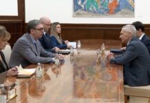 Vučić sa Harčenkom o posledicama sankcija SAD-a prema NIS-u