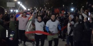 Studenti iz Kragujevca uručili pozivnicu za protest kolegama iz Beograda – Sretnimo se na Sretenje