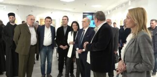 Ministar Krkobabić na otvaranju izložbe „Bogorodica Ljeviška“