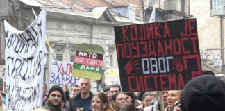 Penzioneri podržali studente