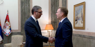 Vučić se sastao sa specijalnim izaslanikom EU za dijalog Beograda i Prištine Peterom Sorensenom