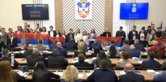 Burna sednica Skupštine Grada Beograda