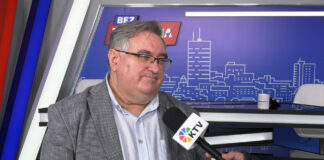 Đorđe Vukadinović o konsultacijama o mandataru – Skretanje teme i kupovina vremena