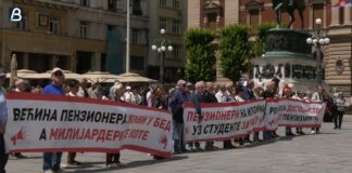 Protest Sindikata penzionera i studenata u blokadi na Trgu Republike