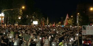 Hiljade studenata i građana na ulicama u Novom Sadu