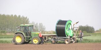 Mesečna osnovica za obračun doprinosa poljoprivrednicima 45.950 dinara