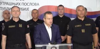 Ministar Dačić: Za 3 dana povređen 121 policajac – Brutalni napadi bez ikakvog povoda