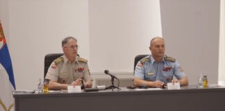 Načelnik Generalštaba sa komandantima o viziji razvoja Vojske Srbije