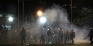 Vučiću je draže da izazove građanski rat nego da raspiše izbore