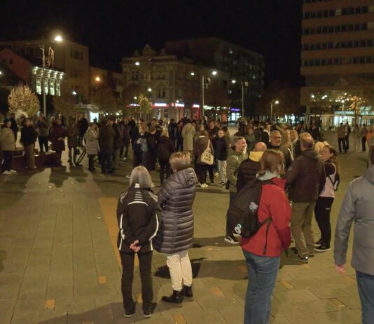 Zbor zborova Zrenjanina – Doček pešaka iz Vršca, odlazak 1. novembra u Novi Sad, izbori u Sečnju