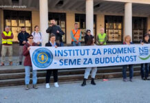 Zaposleni u Institutu za ratarstvo i povrtarstvo izašli juče na protest