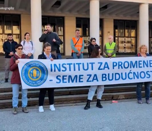 Zaposleni u Institutu za ratarstvo i povrtarstvo izašli juče na protest