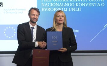 U Evropskoj kući obavljena godišnja primopredaja izveštaja Delegacije EU o napretku Srbije