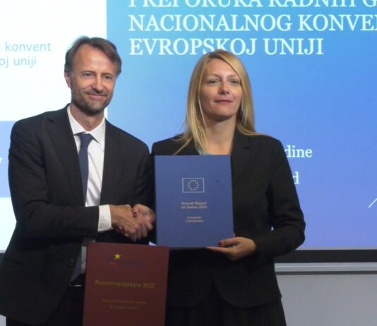 U Evropskoj kući obavljena godišnja primopredaja izveštaja Delegacije EU o napretku Srbije