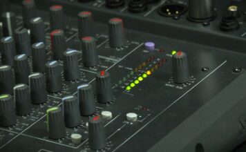 ANEM: Projektno sufinansiranje na lokalu uglavnom režimskim medijima