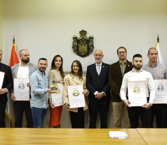 Srpski proizvođači rakije osvojili 24 nagrade na međunarodnom ocenjivanju u Meksiku