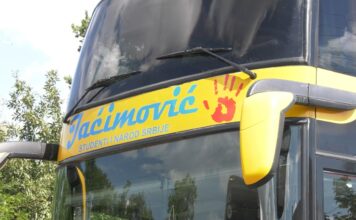 Autoprevoznik Milomir Jaćimović i njegov sin stupili u štrajk glađu