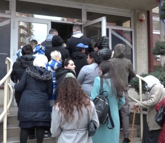 DSK i Samoopredeljenje pobedili u po sedam opština, Srpska lista u svih 10 opština s srpskom većinom