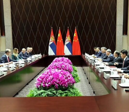 Macut sa premjerom Kine razgovarao o jačanju ekonomske i tehnološke saradnje