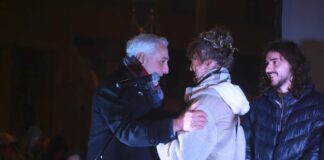 Ispred Narodnog pozorišta u Beogradu dodeljena priznanja Vitez poziva