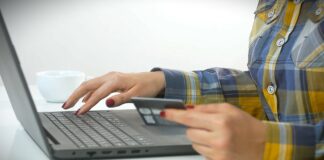 Rastu kupovine karticama preko interneta, ali sporije nego ranije