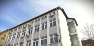 Pašalić: Podneću Predlog zakona o zabrani korišćenja mobilnih telefona u školama