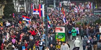 Studenti u blokadi u nedelju u 89 mesta Srbije prikupljaju potpise za raspisivanje izbora