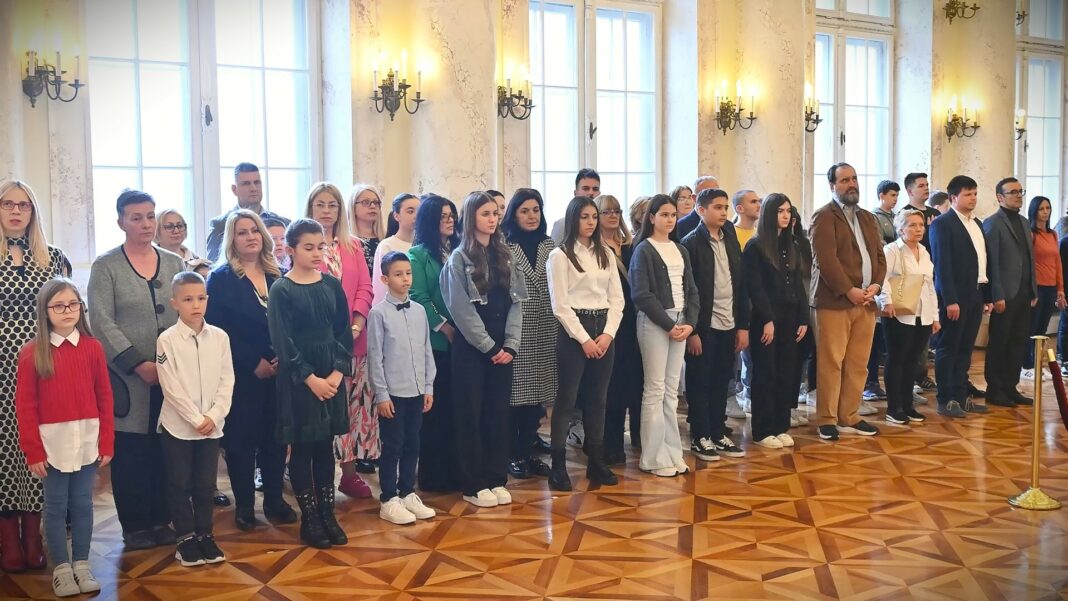 otvoren konkurs za osnovce