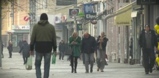 Penzionerima dodatak uz penziju 5.000 dinara