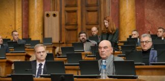 Poslanici Skupštine Srbije pitaju Vladu o NIS-u, Generalštabu, neisplaćenim zaradama…