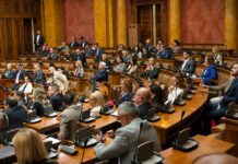 Skupština Srbije izabrala sudije Ustavnog suda koje je predložio Vučić