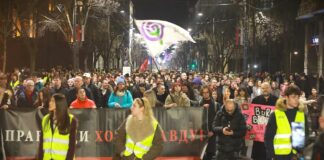 Studenti Pravnog fakulteta obeležili godišnjicu početka blokade, od Vučića tražili izbore