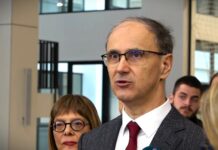 Macut: Moraće da se razmišlja o rekonstrukciji Vlade Srbije na proleće