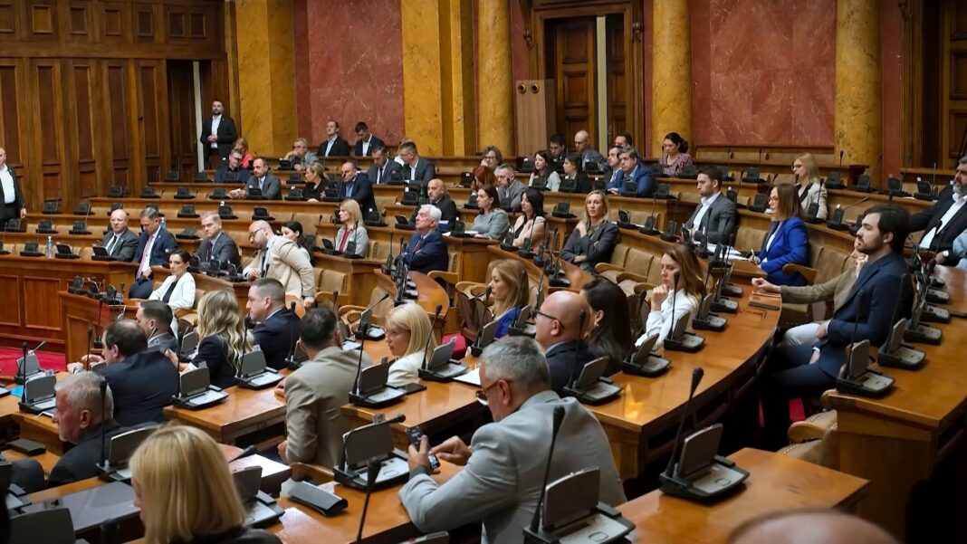 nastavljena sednica skupstine