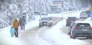 Apel učesnicima u saobraćaju da povećaju opreznost zbog snežnih padavina