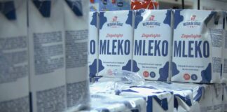 Koliko Srbija plaća uvoz mleka, dok domaći proizvođači prosipaju svoje?