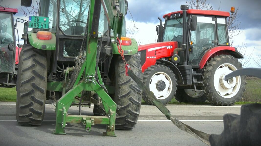 poljoprivrednici koji protestuju