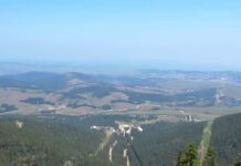 Udruženje Moja Srbija zahteva hitno puštanje u opticaj vaučera za odmor u Srbiji